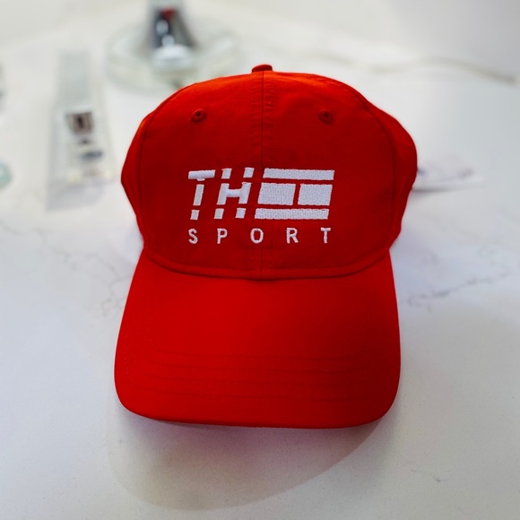 COPY - Tommy Hilfiger Sport Hat - Picture 6 of 12
